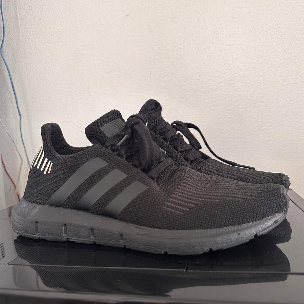 Adidas Swift